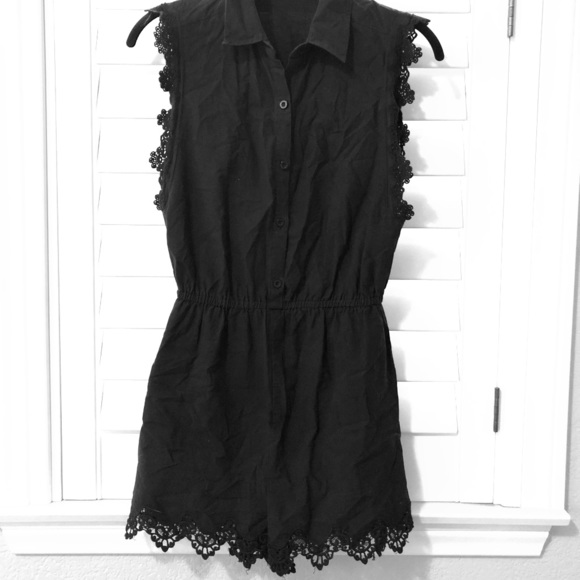 Kimchi Blue collared romper - Picture 1 of 4